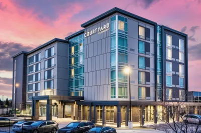 Courtyard Burlington
