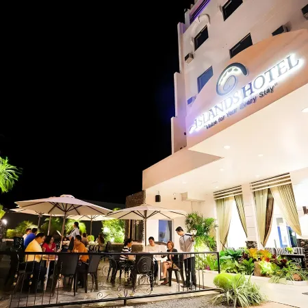 Islands Hotel