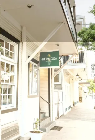 Hermosa Hotel Отели рядом с достопримечательностью «Райли Ботаникал Гарден»