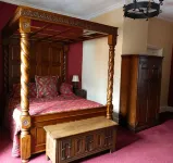 The Red Lion Hotels in Llandeilo