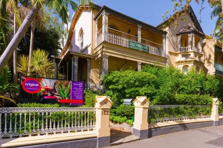 Original Backpackers Отели в г. Potts Point
