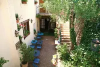 Hotel de Bourgogne Hotels in Saulieu