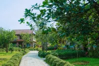 Hue Ecolodge Các khách sạn ở Phong Sơn