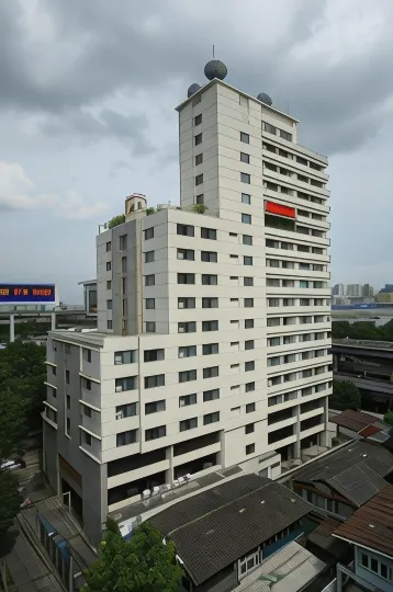 Interchange Tower Serviced Apartment