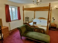Great Trethew Manor Hotel & Self Catering Lodges Hotels in Looe