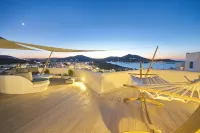 Yades - All Sea VIew Suites - Adults Only