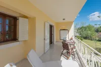 Albouro Seafront Apartments Hotels in Kefallinia