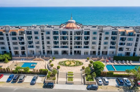 Gardenia Beach Palace Aparthotel