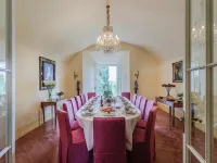 Rocca di Cetona - a Medieval Castle Hotels in Cetona