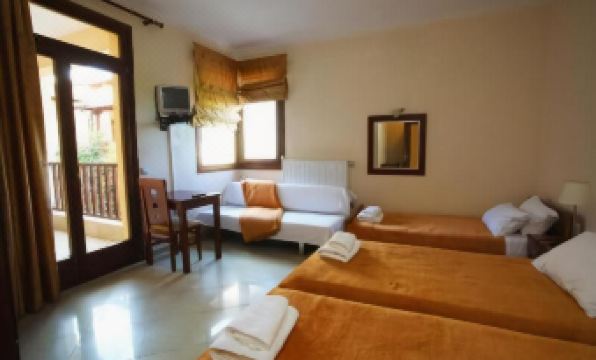 Hotel Archontiko Dimitra - Housity