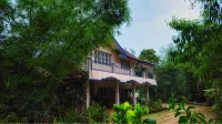 Devigiri Homestay and Resort Hotels near Bhadra Wildlife Sanctuary