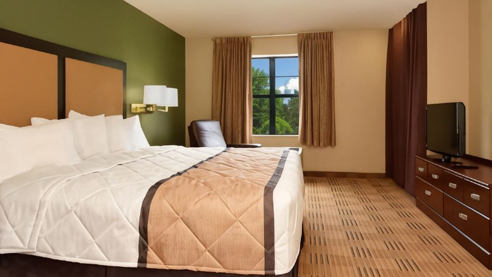 Extended Stay America Suites - Chicago - Skokie