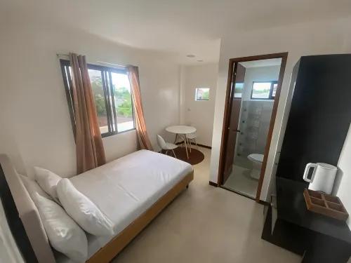 Ma Lourdes Inn- Washington Street Hotels in Palompon