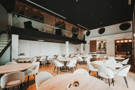 Hotel Málaga Nostrum Airport Отели в г. Малага