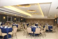 Cosmique Clarks Inn Suites Goa - parcheggio
