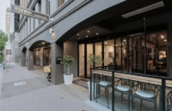 Melbourne City Suites