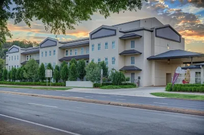 International Hotel Wagga Wagga Hotels near Chaston Pet Hub