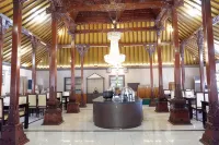Ataya Hotel Ngemplak 호텔