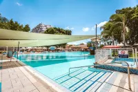 Kfar Maccabiah Business & Sport Hotel - Pools