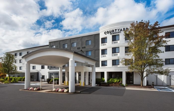Courtyard Middletown Goshen