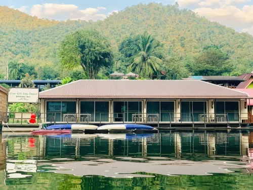 River Hill Side Resort Hotels in Si Sawat