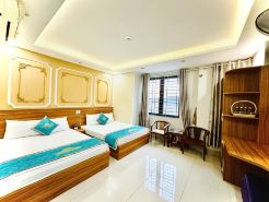 Ha Linh Hotel DB - by Bay Luxury
