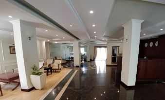 Aparthouse Borovo Near Bulgaria Mall, Free Street Parking