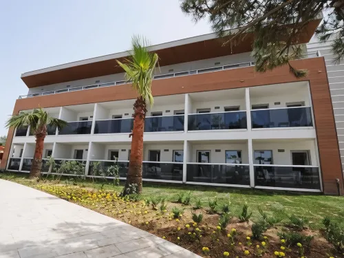 Palm Wings Beach Resort & Spa Kusadasi- All Inclusive - Romantic