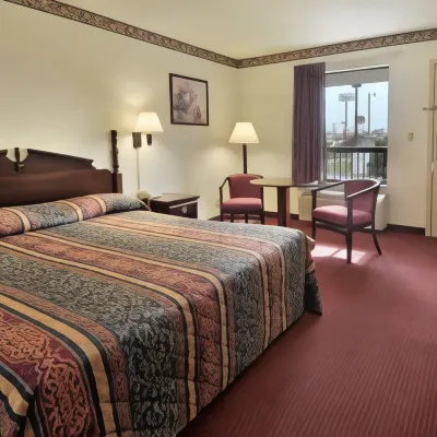Baymont by Wyndham Cave City Hotels near Dinosaur World