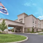 هامبتون إن بروكبورت، نيويورك فنادق في سويدن