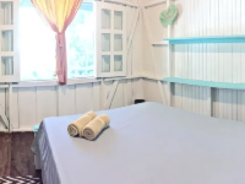 Madre Selva Jungle Hostel Hotels in Cocles