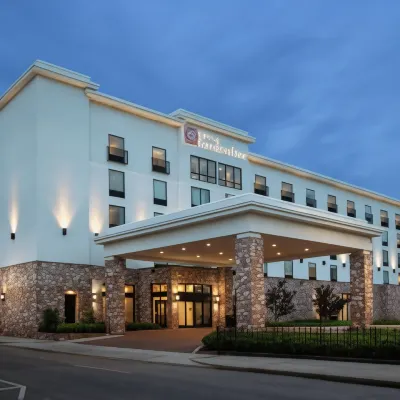 Hilton Garden Inn Mobile Downtown Отели в г. 