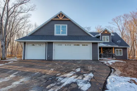 Charming Studio with Kitchenette and Golf Course Access - Cozy Retreat