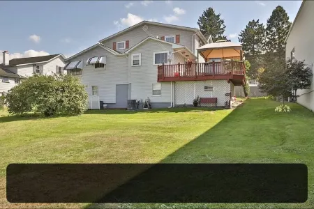 Cozy Spacious FamilyFriendly 4B Residential Home