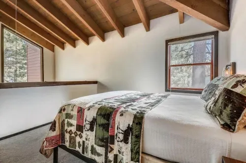 Cozy Condo in Truckee