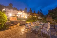 De Rock Jungle Living Resort