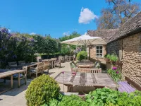 The White Horse Inn Hotels in Cherwell