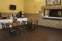 Super 8 by Wyndham Abilene KS - sarapan