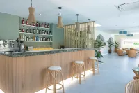 賈爾迪諾拉普拉亞成人專屬飯店 - 酒吧