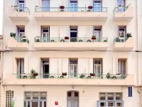 Le National Hotéis em Sete