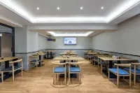 GreenTree Inn Zhixuan Hotel (Datong Ancient City High-speed Railway South Station Yingbin Bridge) - Breakfast