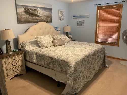 1 night or more. A Charming 3-bedroom-Spacious, Quiet, Comfortable Home