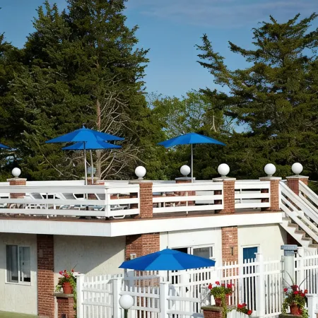 Breezeway Resort