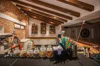 Manigram Bishram Batika Pvt Ltd - 早餐
