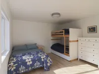 Lupine Lodge with Mountain Views Hotel di Seward