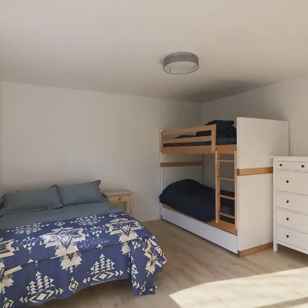 Lupine Lodge with Mountain Views