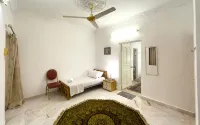 Family Home Ampang Utama | Muslim Friendly (9 people) - Pools