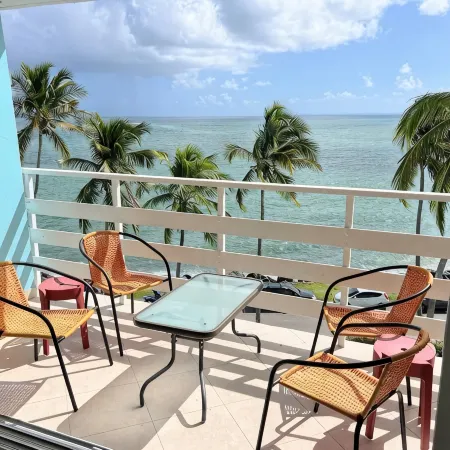 Stay at Tropical Vibes, in beautiful Las Croabas, Fajardo.