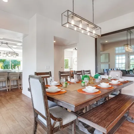 Custom 3,600sf Fallbrook Retreat: Wedding Guests•Family•Couples-Wine•Golf•Coast Hotels in Fallbrook