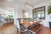 Custom 3,600sf Fallbrook Retreat: Wedding Guests•Family•Couples-Wine•Golf•Coast